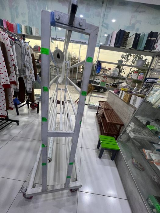 Стеллаж Стойки для рулонов