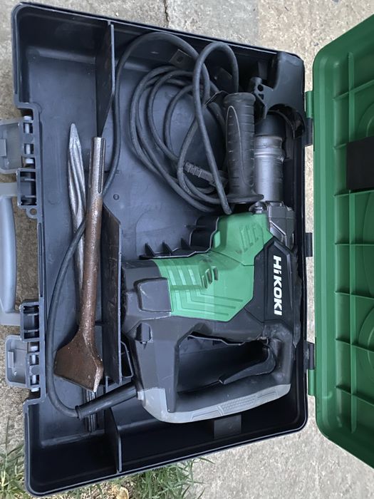 Vand urgent Ciocan rotopercutor Hikoki DH40MCWSZ, 1100 W, cu cablu, 620 rpm, SDS-max, cu valiza
