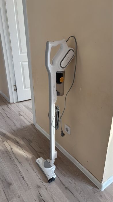 Продам пылесос Deerma (подбренд Xiaomi)