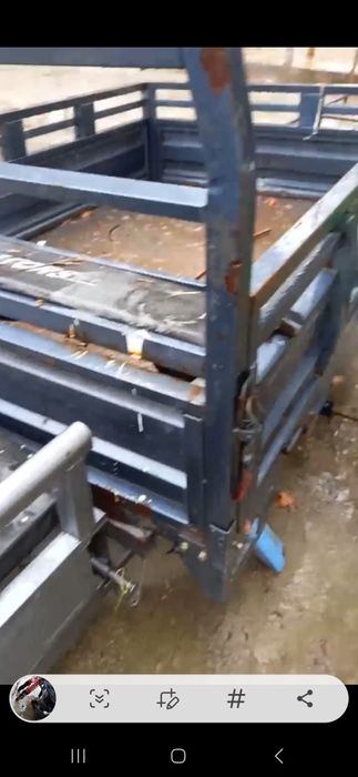 Мотороллер сотилади