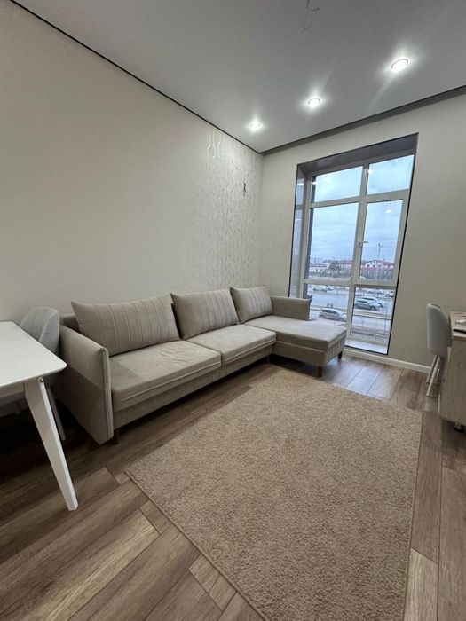 Продается двухкомнатная студия