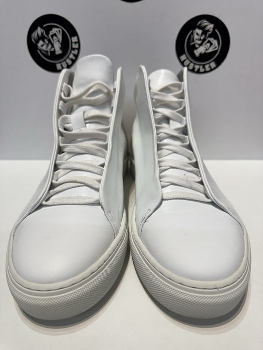 Сникърси DIVERGE .Номер 45