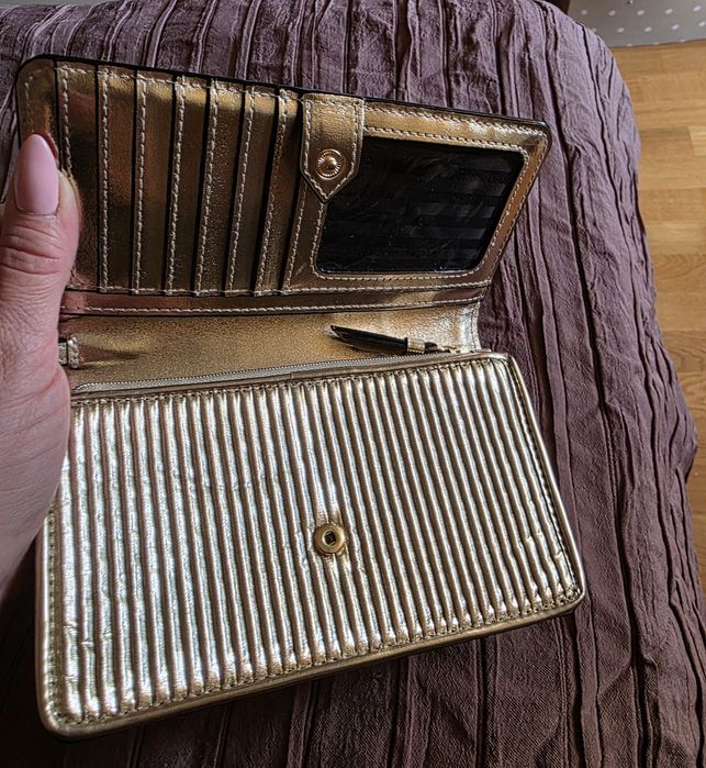 Victorias Secret малка чантичка