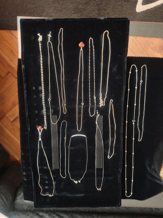 Продавам сребрърни накети