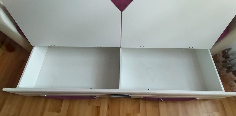 Продам диван в хорошем состоянии