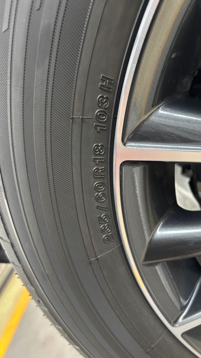 Джанти 18 и гуми за Лексус чисто нови