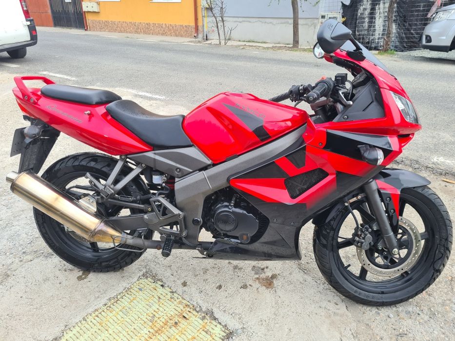 Vând Motor Kymco 125cc din 2008