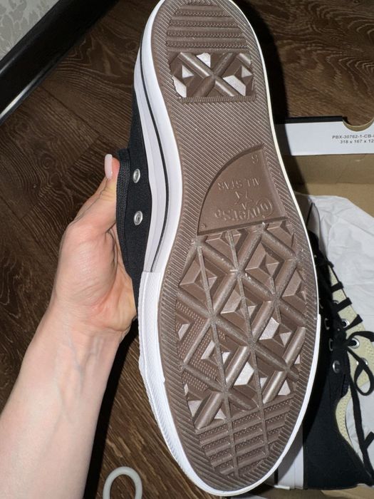 Срочно! Кеды Converse!