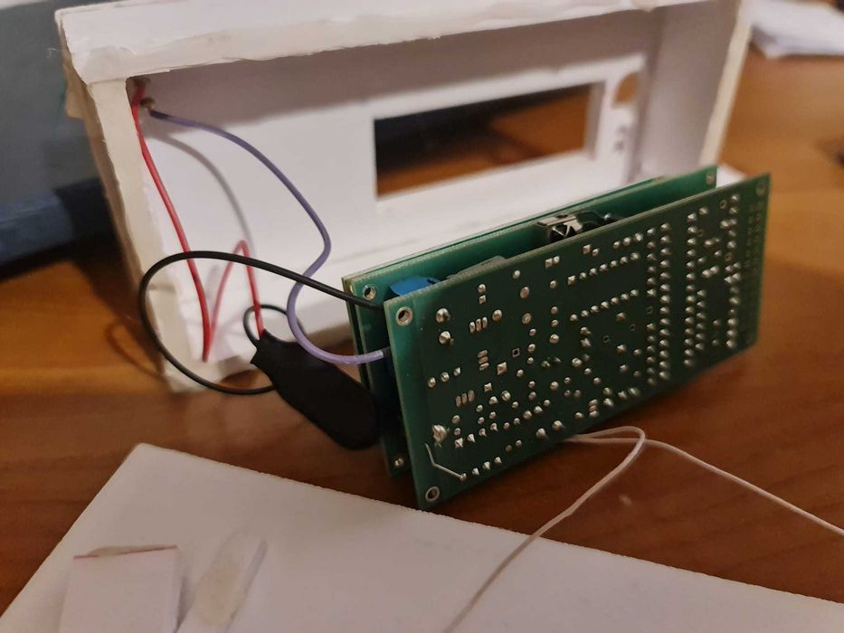 Placa Arduino cu detector de radiatii Geiger, tub rusesc