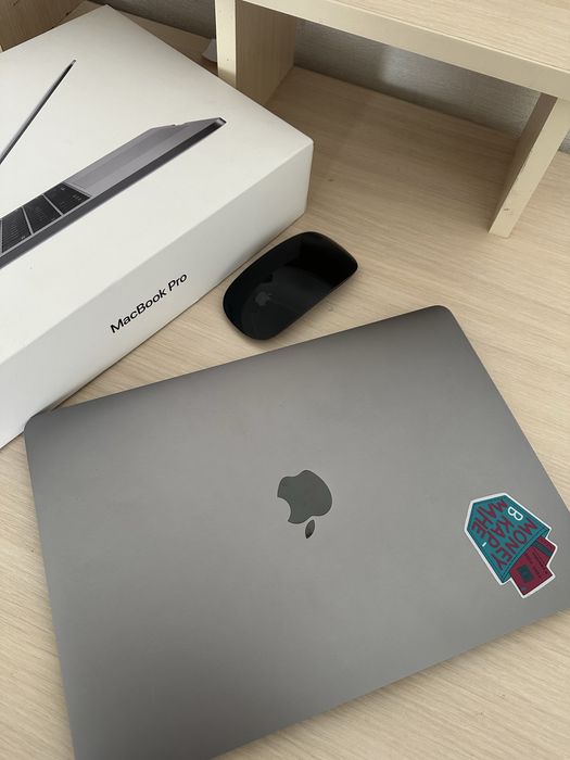 Макбук про 256 гб