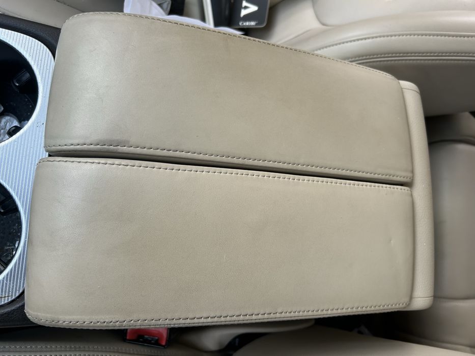 Capace  cotieră Volkswagen Touareg 7P