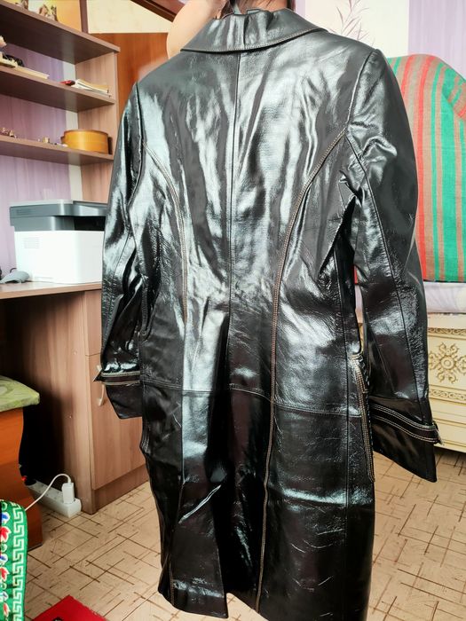 Продам кожаный сюртюк