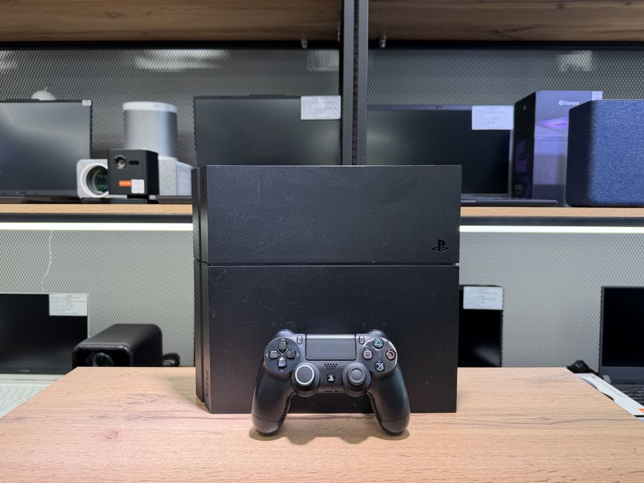 Sony PlayStation 4 Fat, 500 GB, версия 12.02, есть игры, 1906/А10