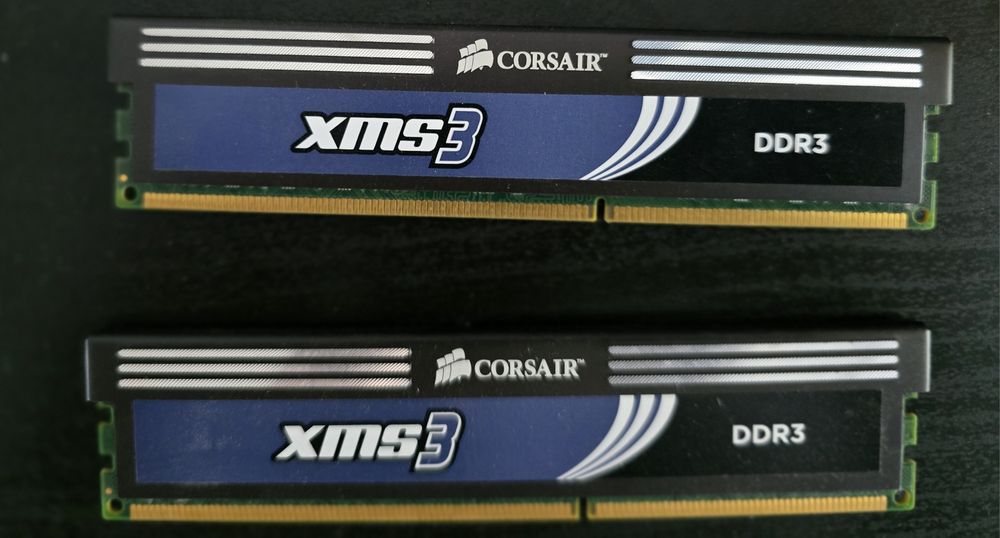 Ram 2 GB DDR 3 2000Mhz Corsair