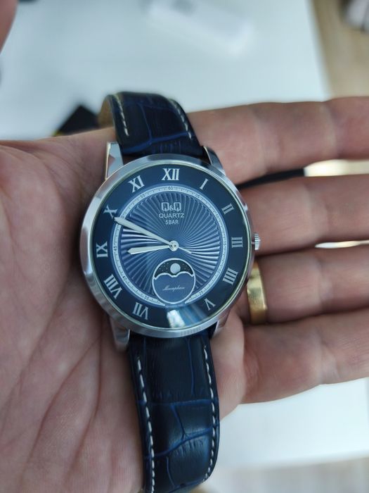 Ceas Q&Q Quartz Moonphase – Nou, nepurtat, cu cutie originală