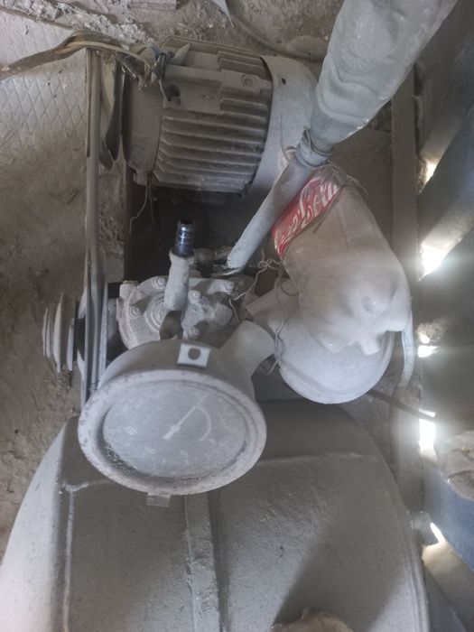 Продаётся компрессор