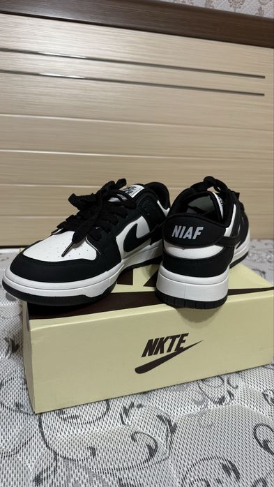 Новые кроссовки уни