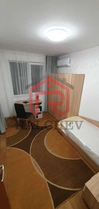 Дава се под наем Тристаен апартамент в Варна, Гранд Мол Варна - 76 кв.м за 510 € - Снимка #11
