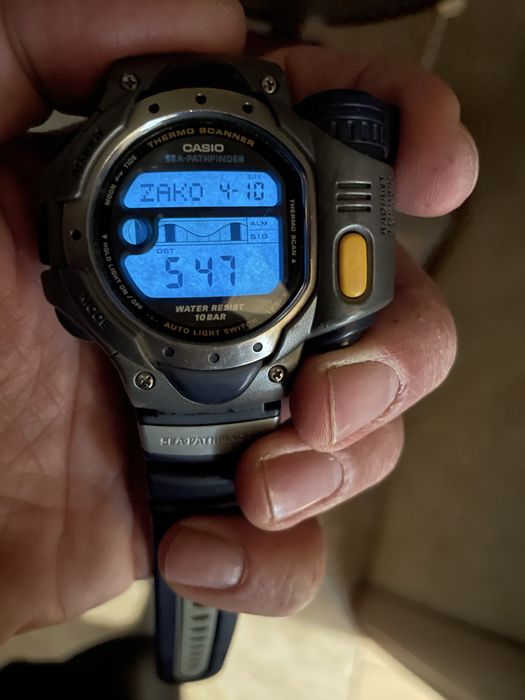 Casio Sea Pathfinder SPF-10 с инфрачервен термометър