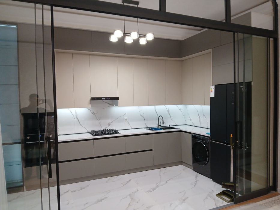 Барча турдеги мебел буюртма асосида урнатиб берамиз