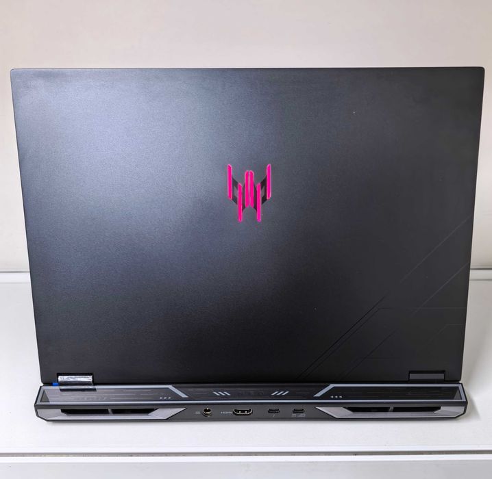 Гейм Acer Predator Helios Neo 16 AI Ultra 9 275HX, 32GB DDR5, 1TB NVMe