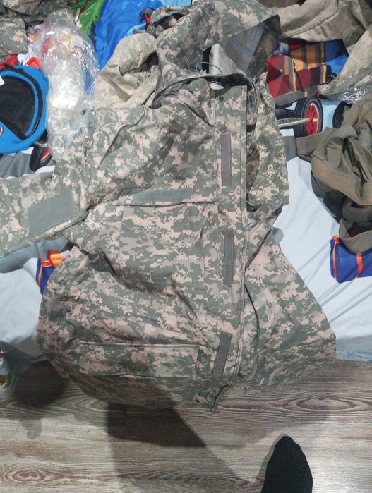 Камуфлажни дрехи за лов и риболов