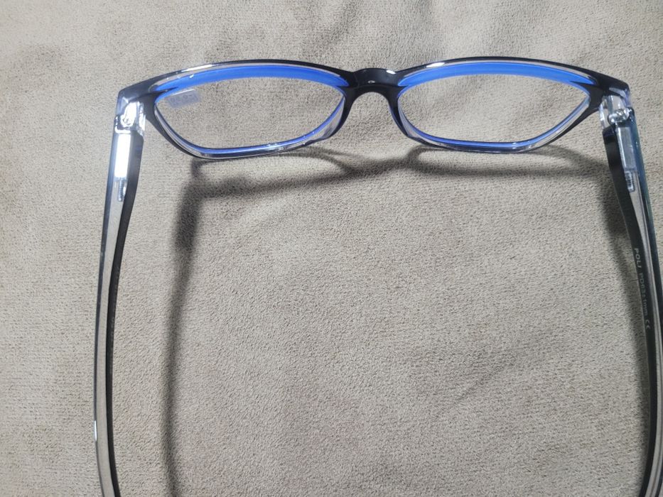 Nu mai vezi de aproape? Ai 40+? Am soluția ! Ochelari +0.5  dioptrie