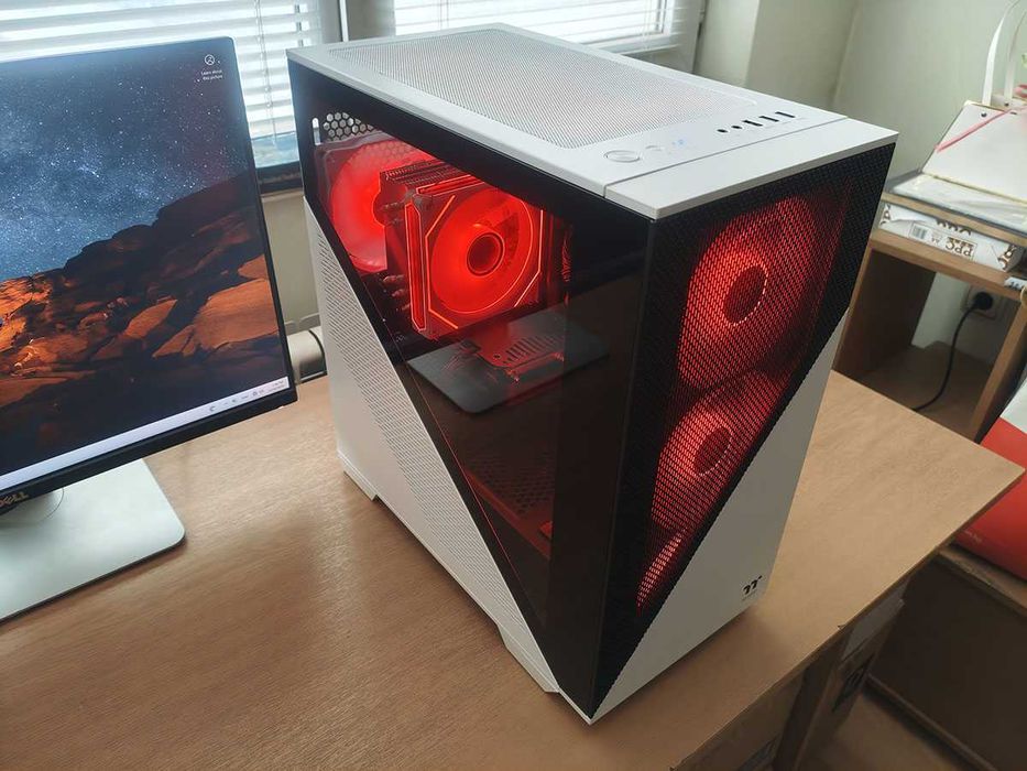 Геймърски компютър, Rx 9060XT 16Gb, 32gb DDR5, Ryzen 7500F, 1tb nvme