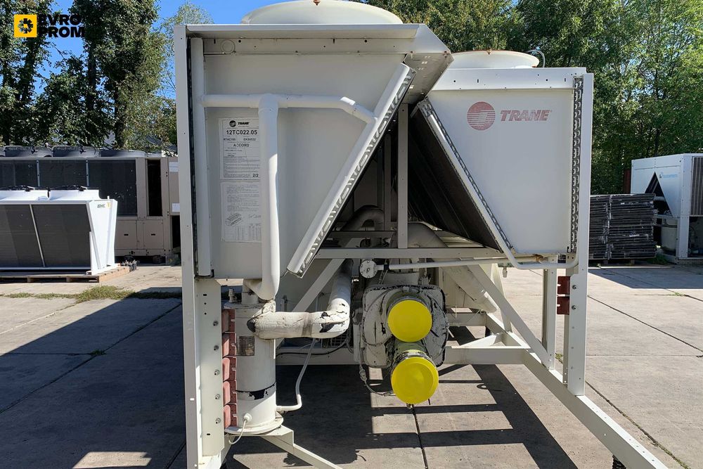 Chiller răcit cu aer TRANE RTAC 185 – 648 kW | pret chiller trane | 2 compresoare cu șurub | Second hand