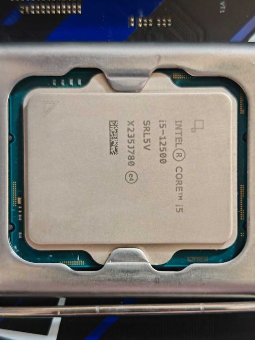 Процесор  Intel Core i5-12500, шестядрен (3.0/4.6 GHz LGA 1700]
