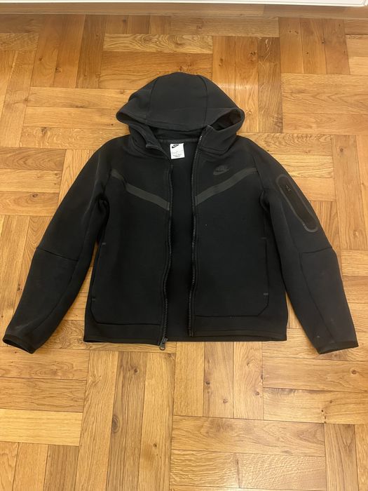 nike tech fleece negru