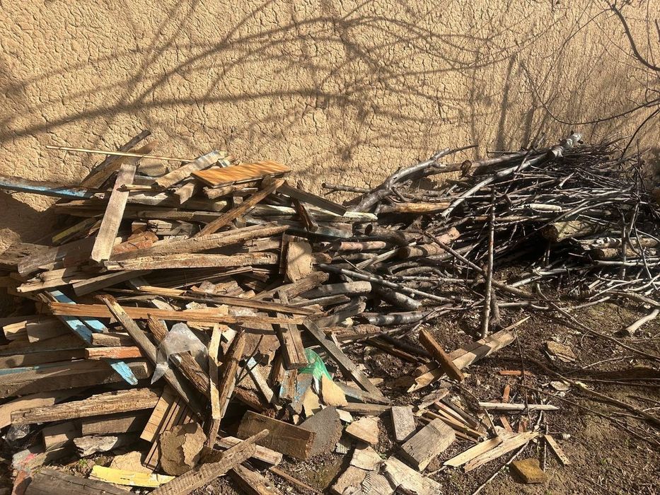 Oʻtin sotiladi darax shox golalayam bor