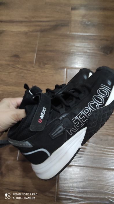 Теплые кроссовки 34 размер