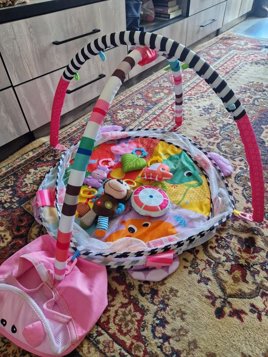 Развивающий коврик