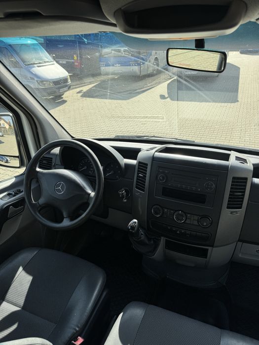 Mercedes Sprinter 313 8+1 locuri