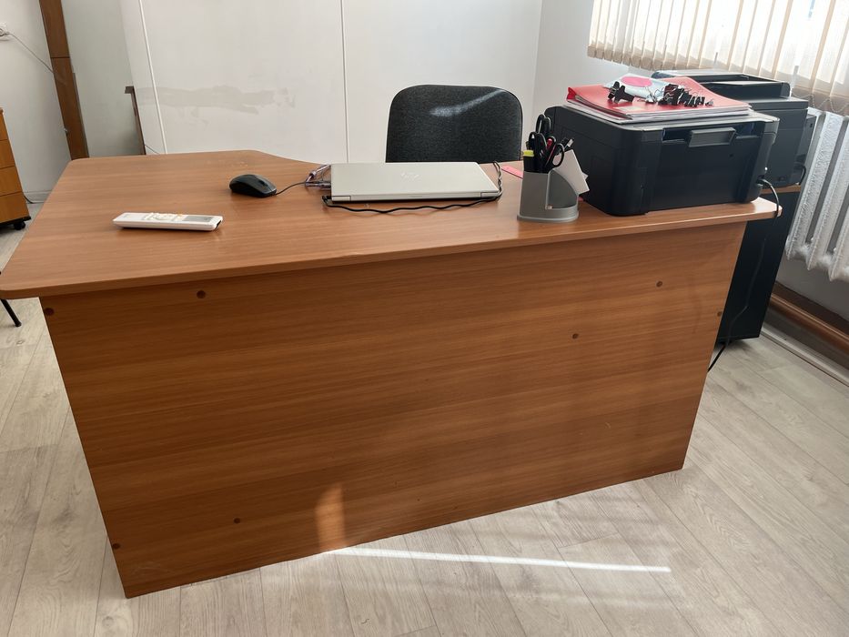 Продам офисную мебель недорого