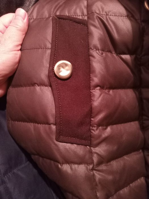 Продам  пуховик женский
