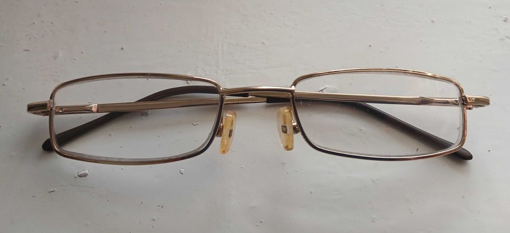 Очки для чтения +1