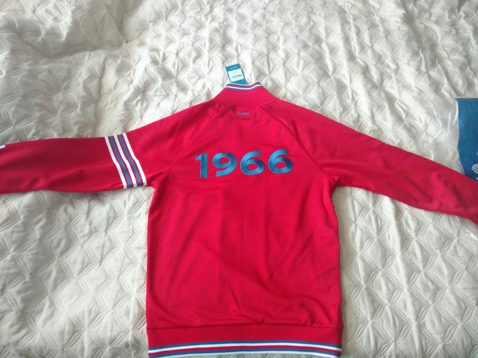 Анцуг K-Swiss червен