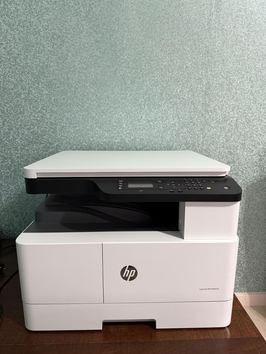 Принтер продам HP