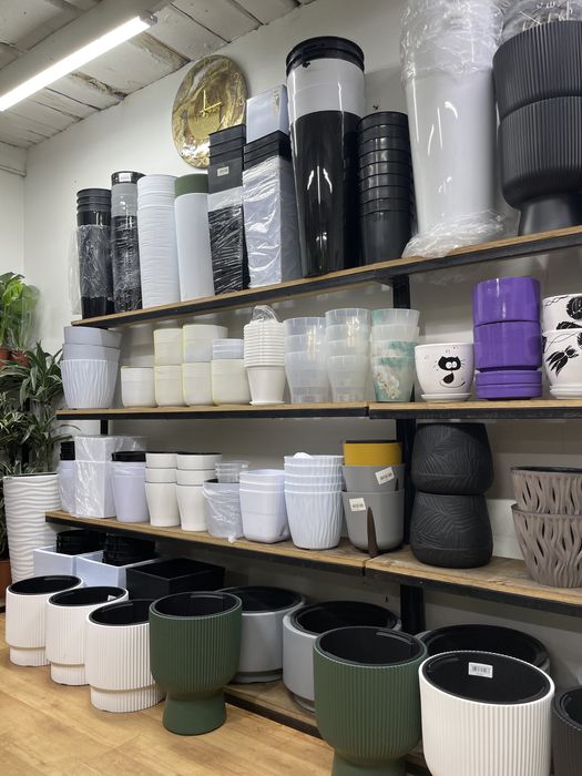 Горшки и кашпо