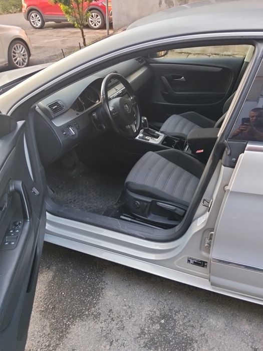 Vând Volkswagen PASSAT CC Diesel  2000 L