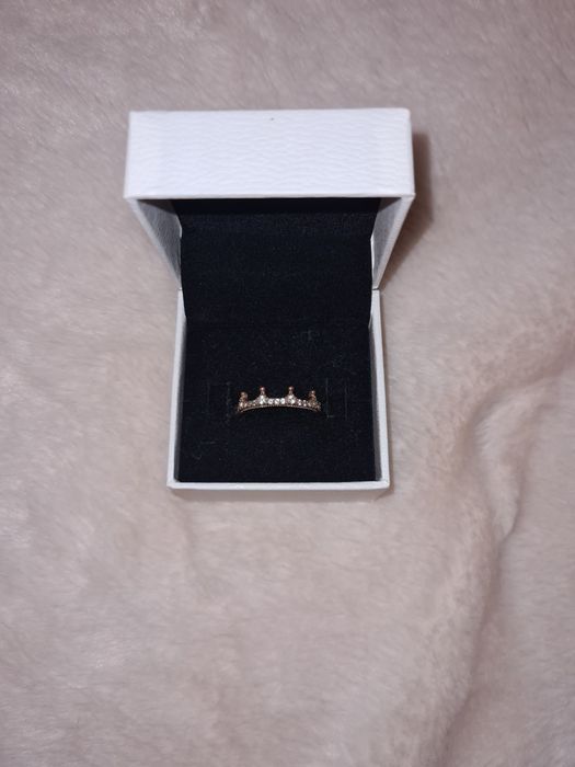 Пръстен Пандора розово злато