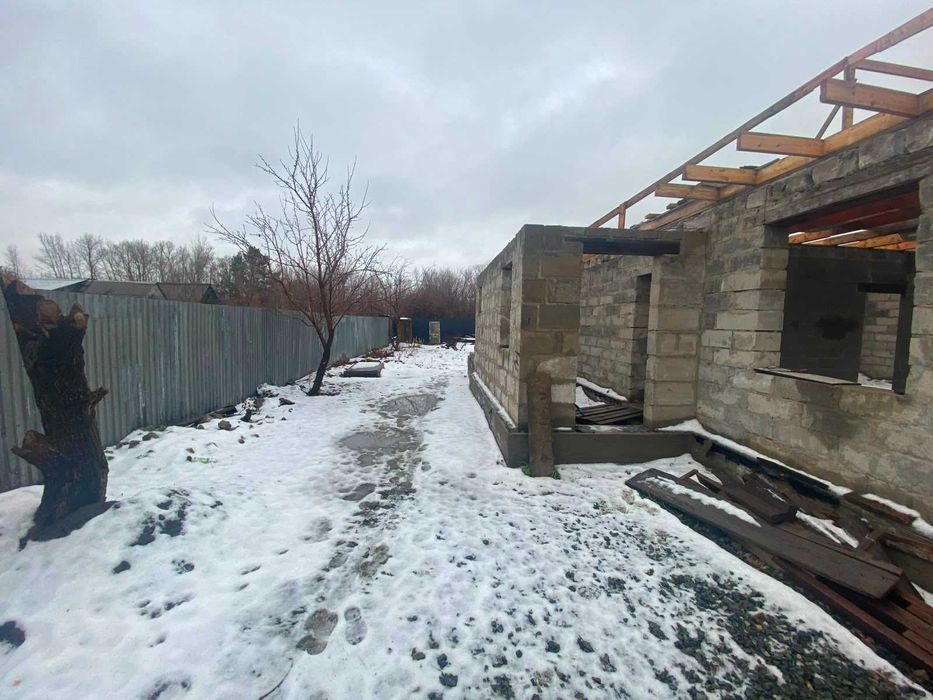 Продам недостроенный дом