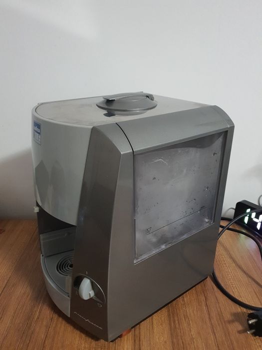 Espressor capsule Lavazza Blue, aparat de cafea