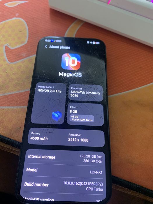 Продавам телефон Honor 200lite 256gb