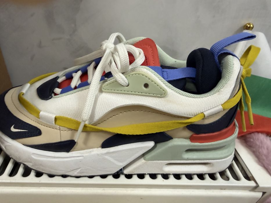 Дамски маратонки nike air max furyosa