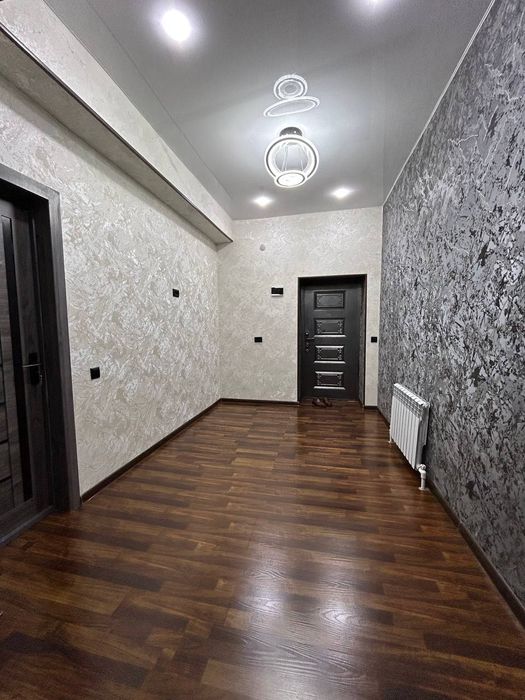 2 хоналик срочно сотилади.