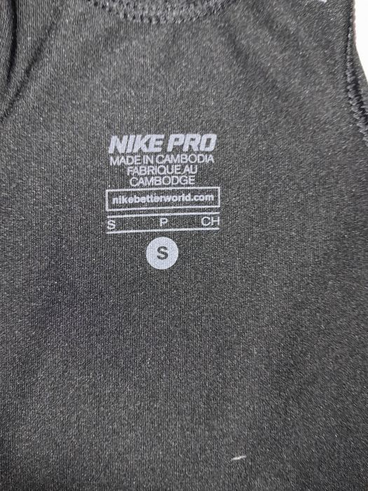 Дамски потник номер S,Nike, оригинал