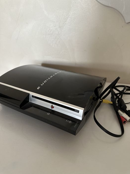 PlayStation 3 продам